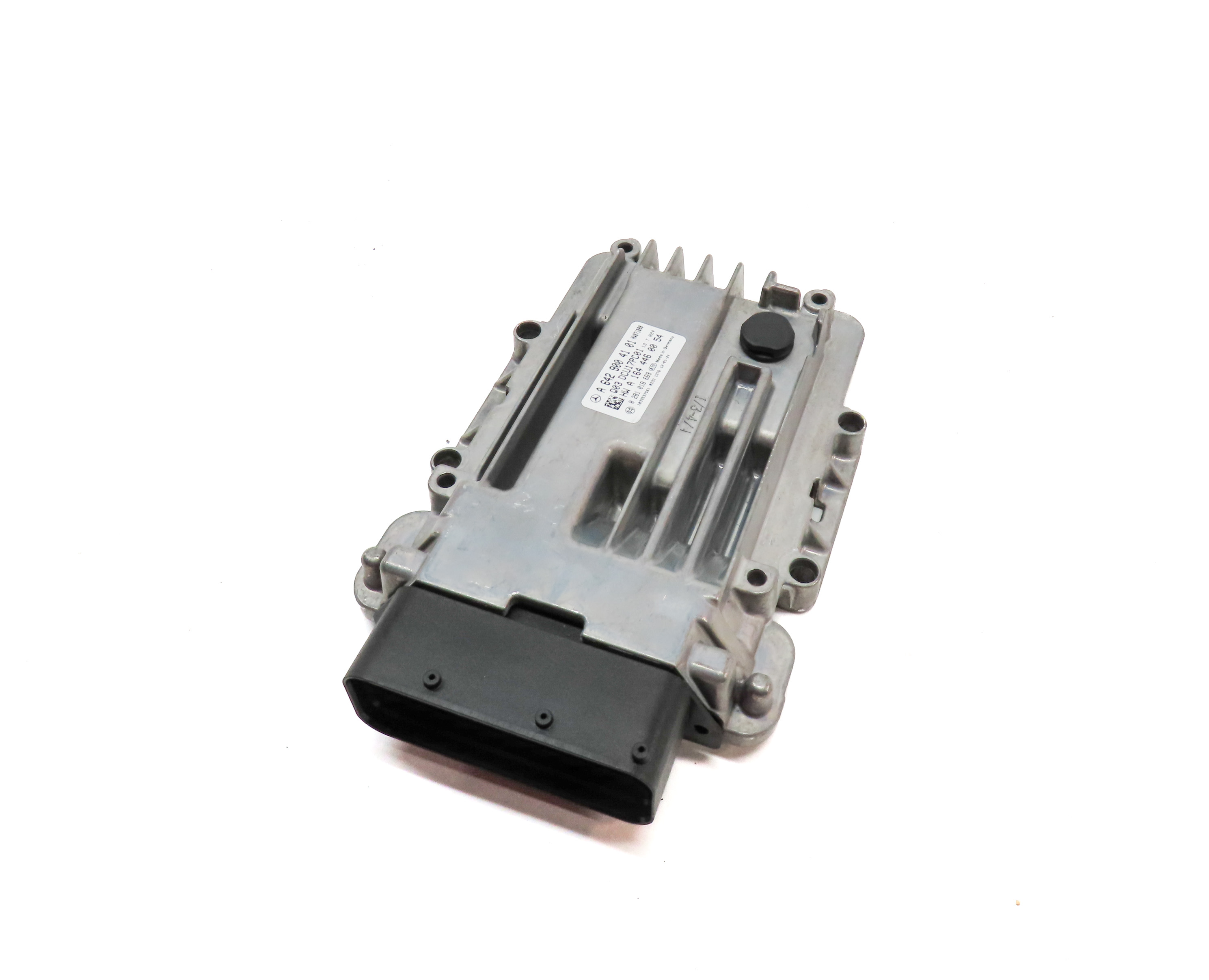 2009-2012 MERCEDES GL350 R320 (X164 W251) 3.0L OM642 DIESEL EMISSIONS DEF MODULE — exact item pictured